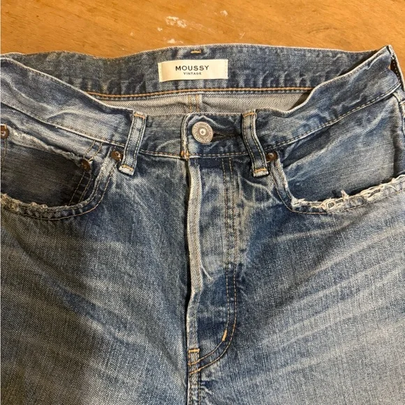 Moussy Light Blue Frayed Jean Shorts - Picture 2 of 6